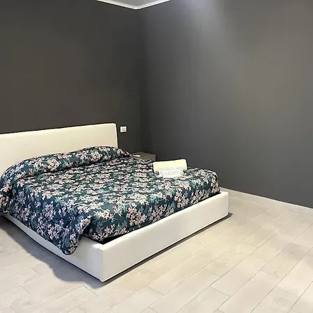 Roberta House -1 شقة روتسانو